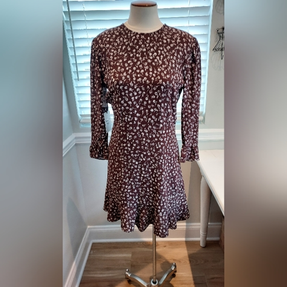 Sunday Best Size 4 Brown & White Floral Ruffle Mini Dress